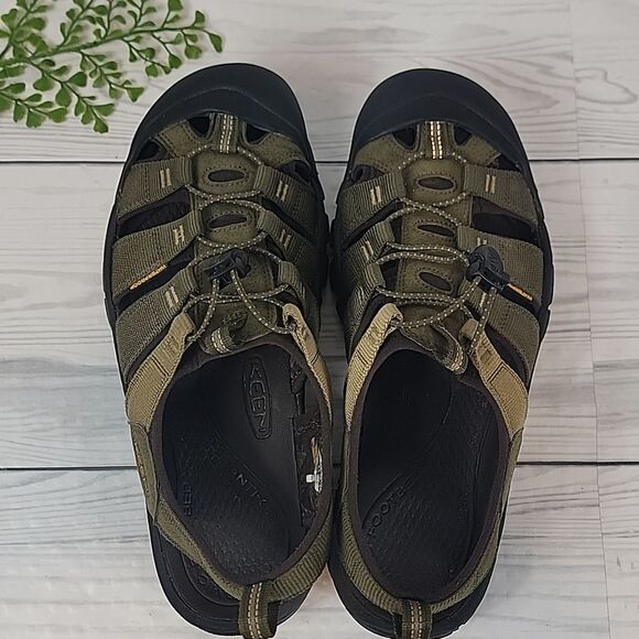 Keen Newport multi-sport Sandals Khaki  Olive Mens Size 11